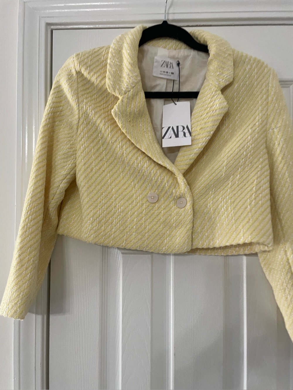 ZARA Light Yellow Cropped Tweed Blazer Jacket